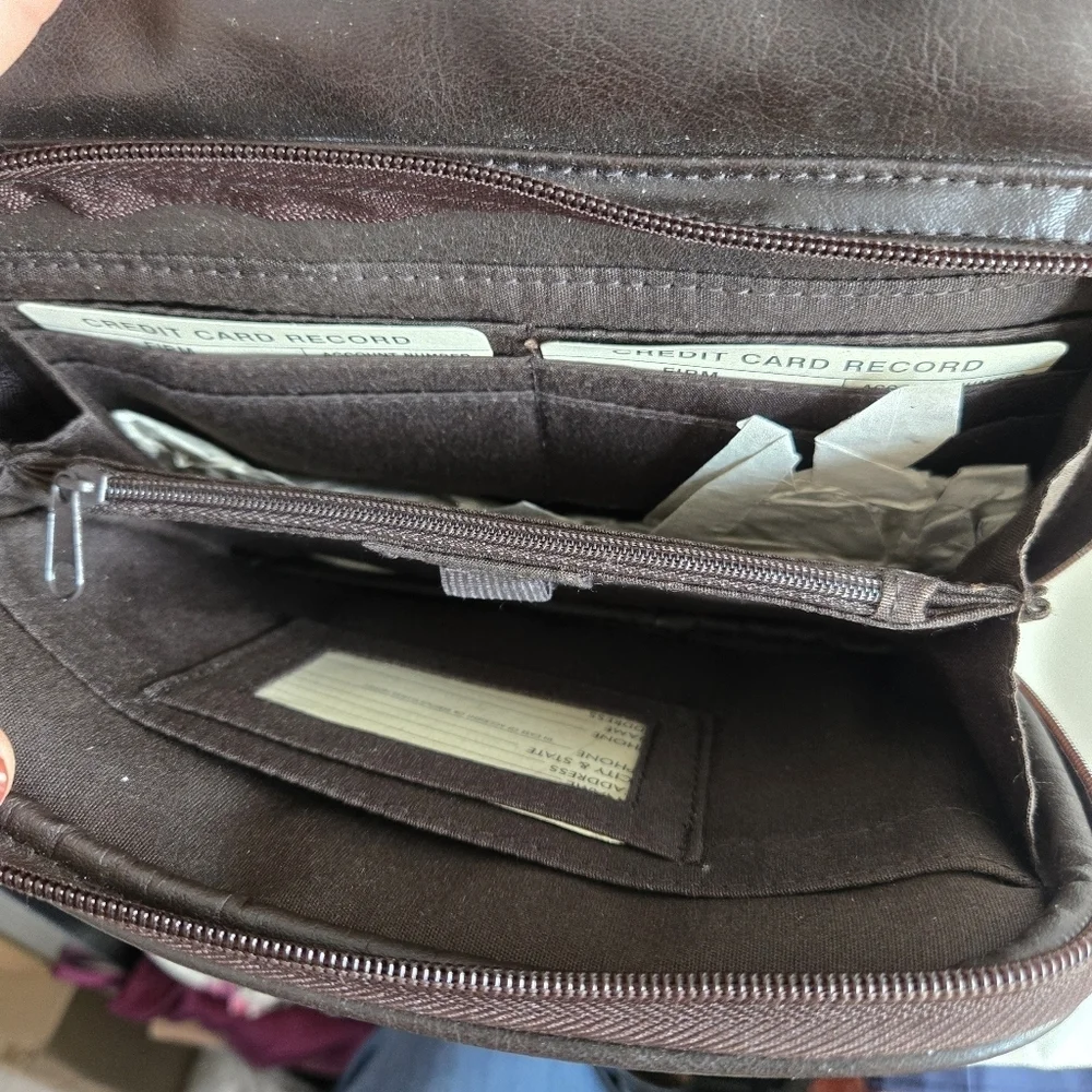 Brown Single Strap to Backpack Convertable with 3 Pockets - Picture 2 of 8